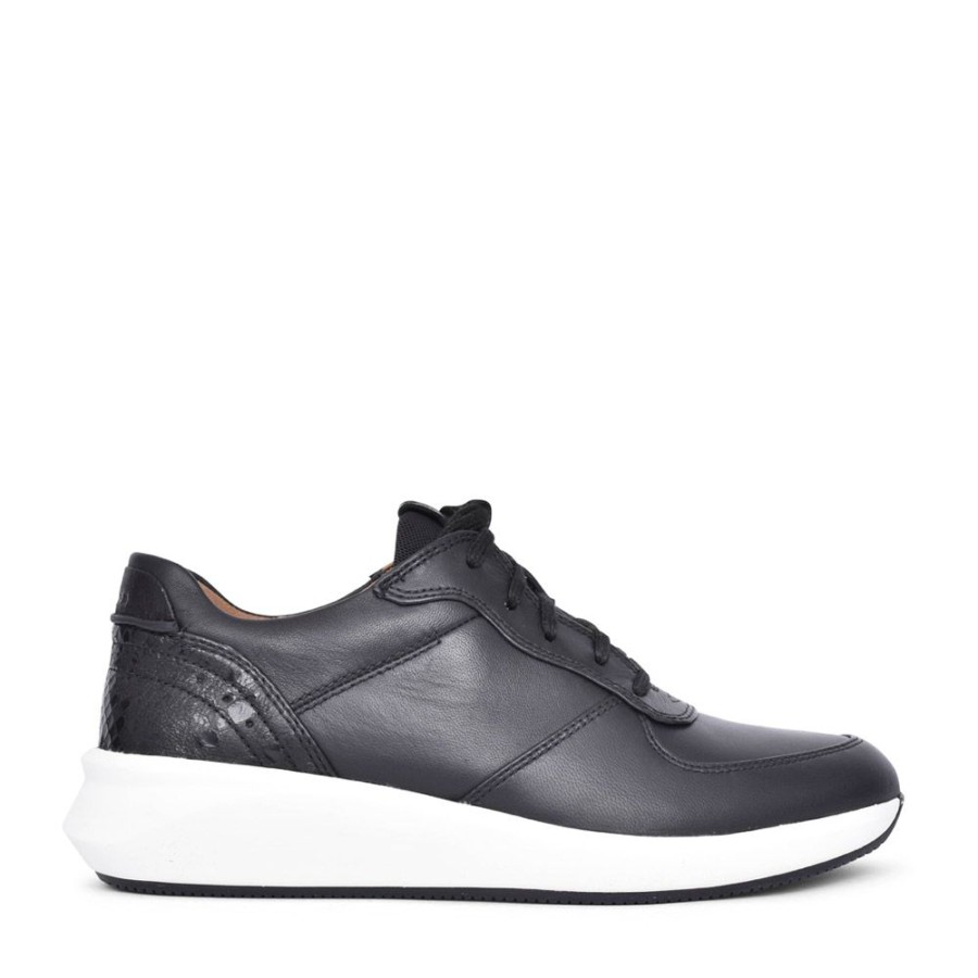 Ladies CLARKS | Ladies Un Rio Sprint Combi D-Fit Laced Trainer In Black Intere