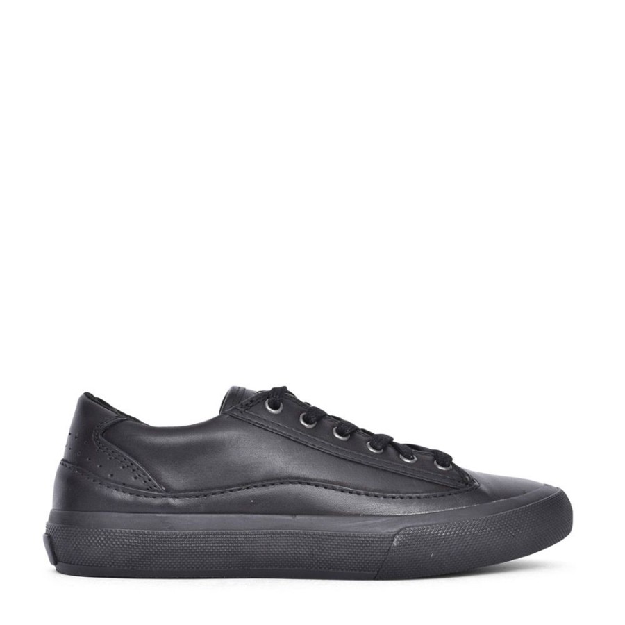 Ladies CLARKS | Ladies Aceley Lace Leather D Fit Laced Trainer In Blk Leather