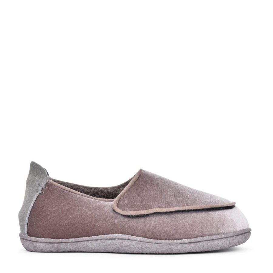 Ladies CLARKS | Ladies Home Charm Textile D Fit Velcro Slipper In Lavender