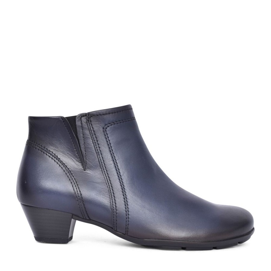 Ladies GABOR | Ladies Heritage 35.638 Ankle Boot In Navy