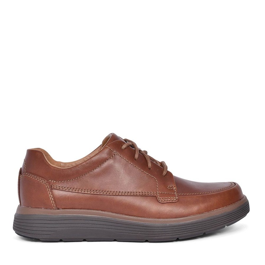 Mens CLARKS | Un Abode Easeleather Shoe For Men In Tan