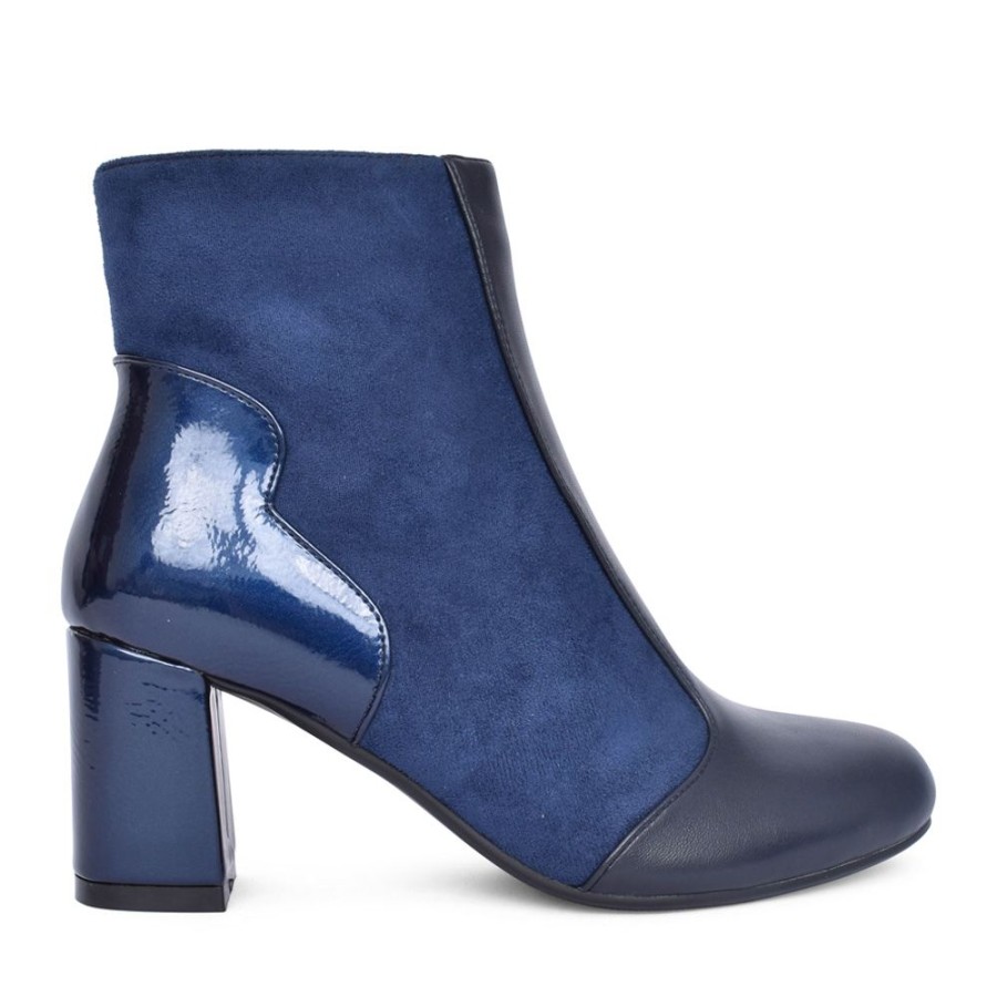 Ladies DANCING MATILDA | Ladies Acrobat 001 Block Heel Ankle Boot In Navy