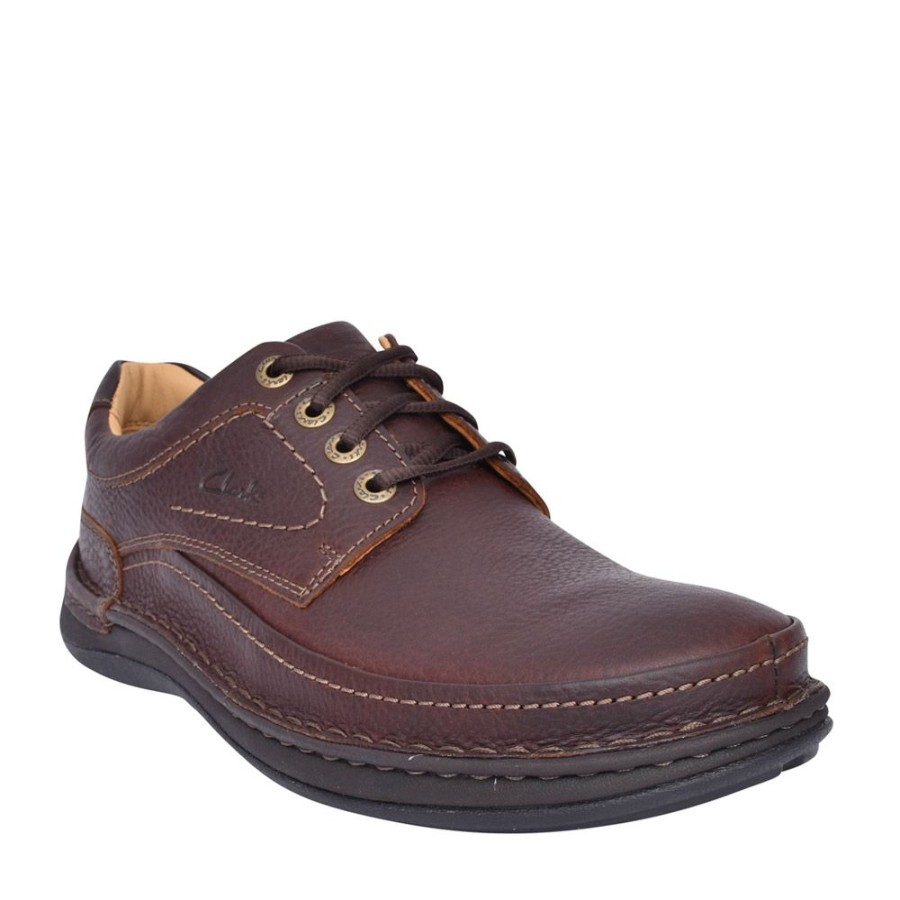 Mens CLARKS | Mens Nature Three Leather G-Fit Shoe In Brown